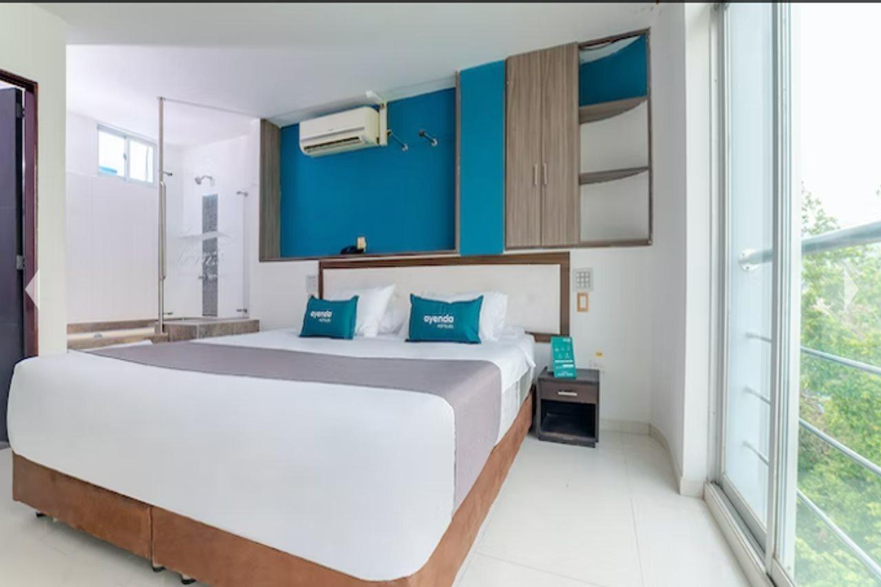 Hotel Royal Fenix Йопал Екстериор снимка