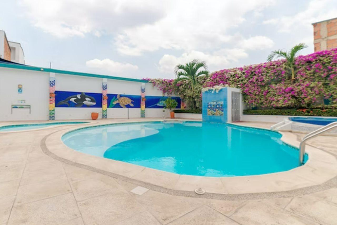 Hotel Royal Fenix Йопал Екстериор снимка