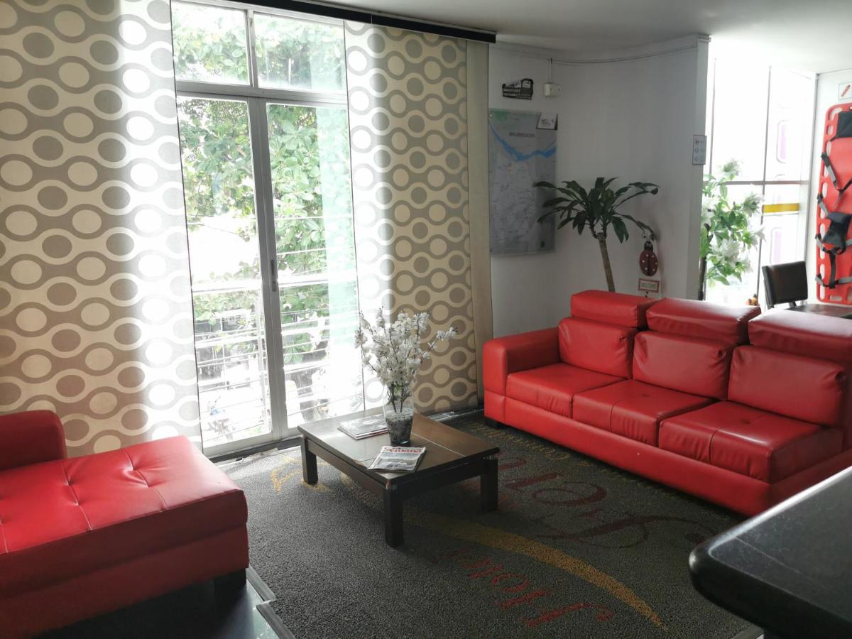 Hotel Royal Fenix Йопал Екстериор снимка